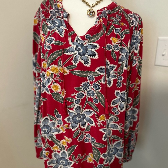 🌼 Old Navy Boho Tassle Tie Top 🌼 - Picture 1 of 2